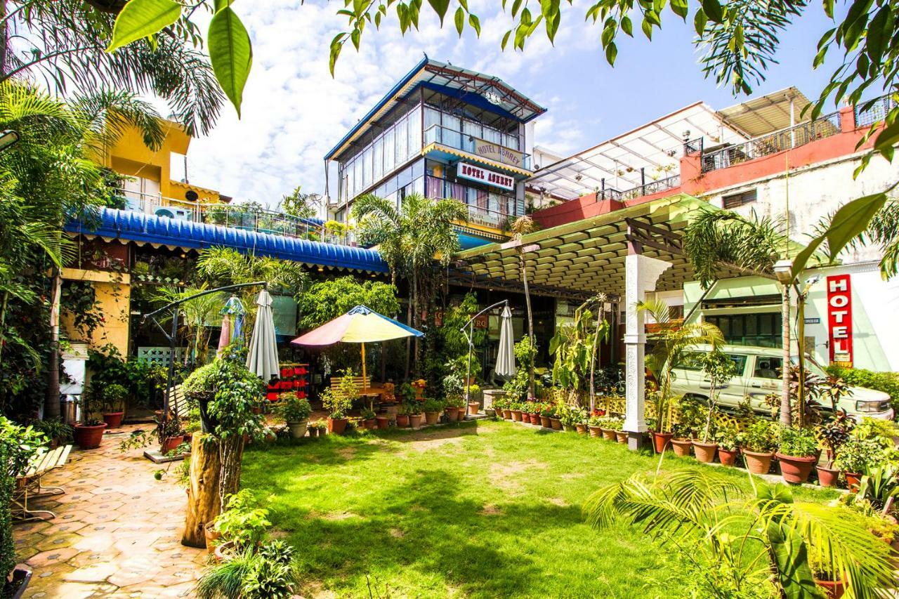 Hotel Ashrey Dehradun Exterior foto